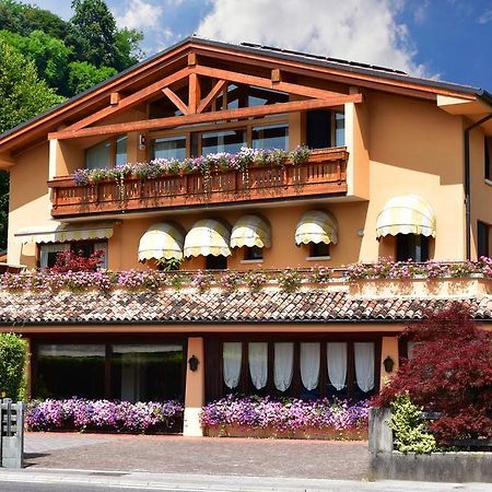 Albergo Da Gildo Follina المظهر الخارجي الصورة